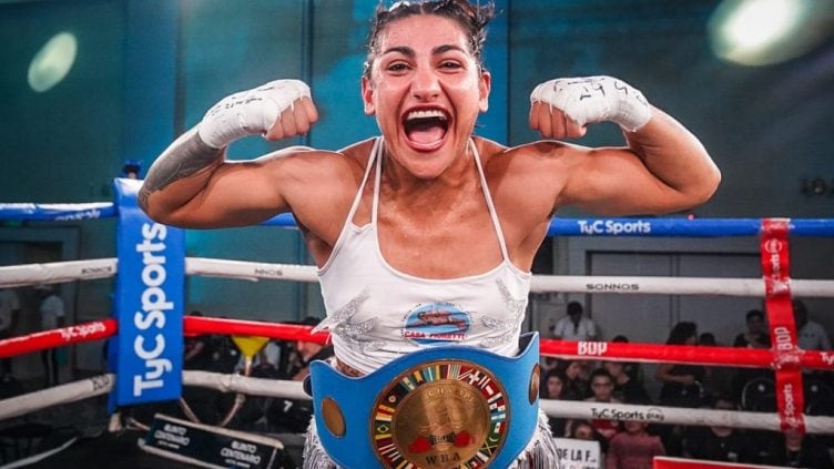 Nazarena Romero fue campeona mundial del peso supergallo