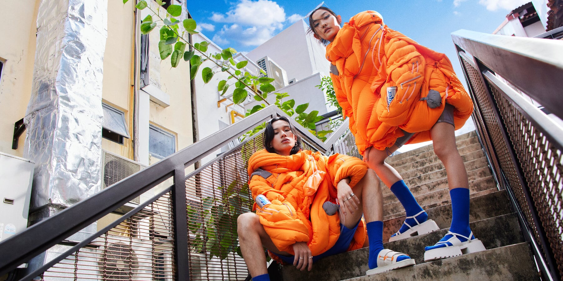 La Tiger Summer Puffer es una campera para el verano: tiene un sistema de tuberías internas para refrigerar el cuerpo de quien la usa