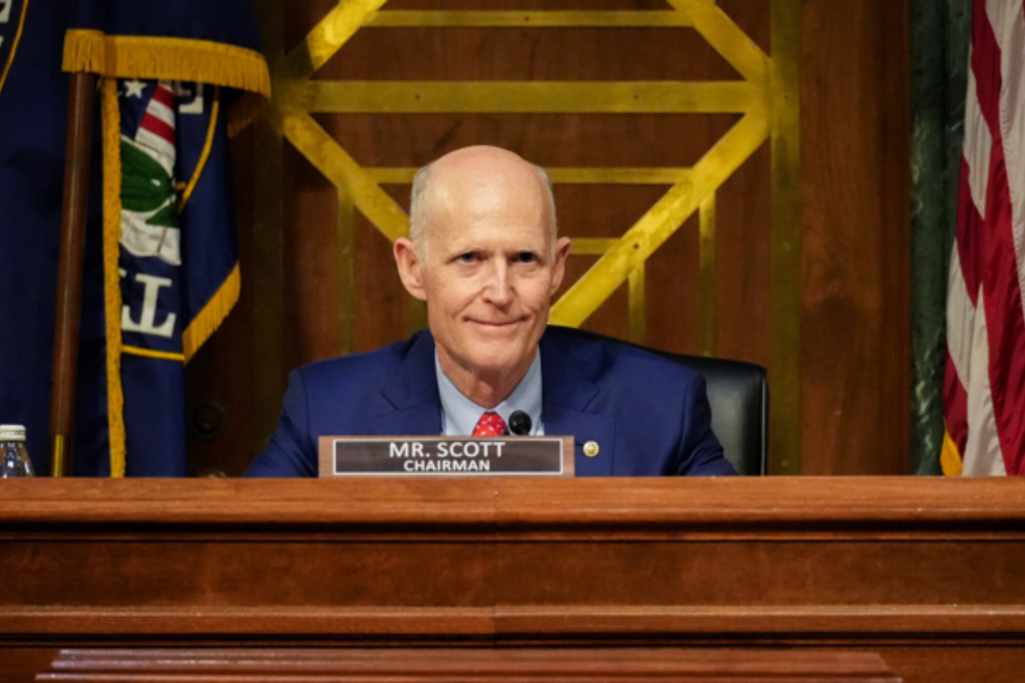 Rick Scott reclamó una investigación federal para determinar el alcance de los presuntos reportes de fraude