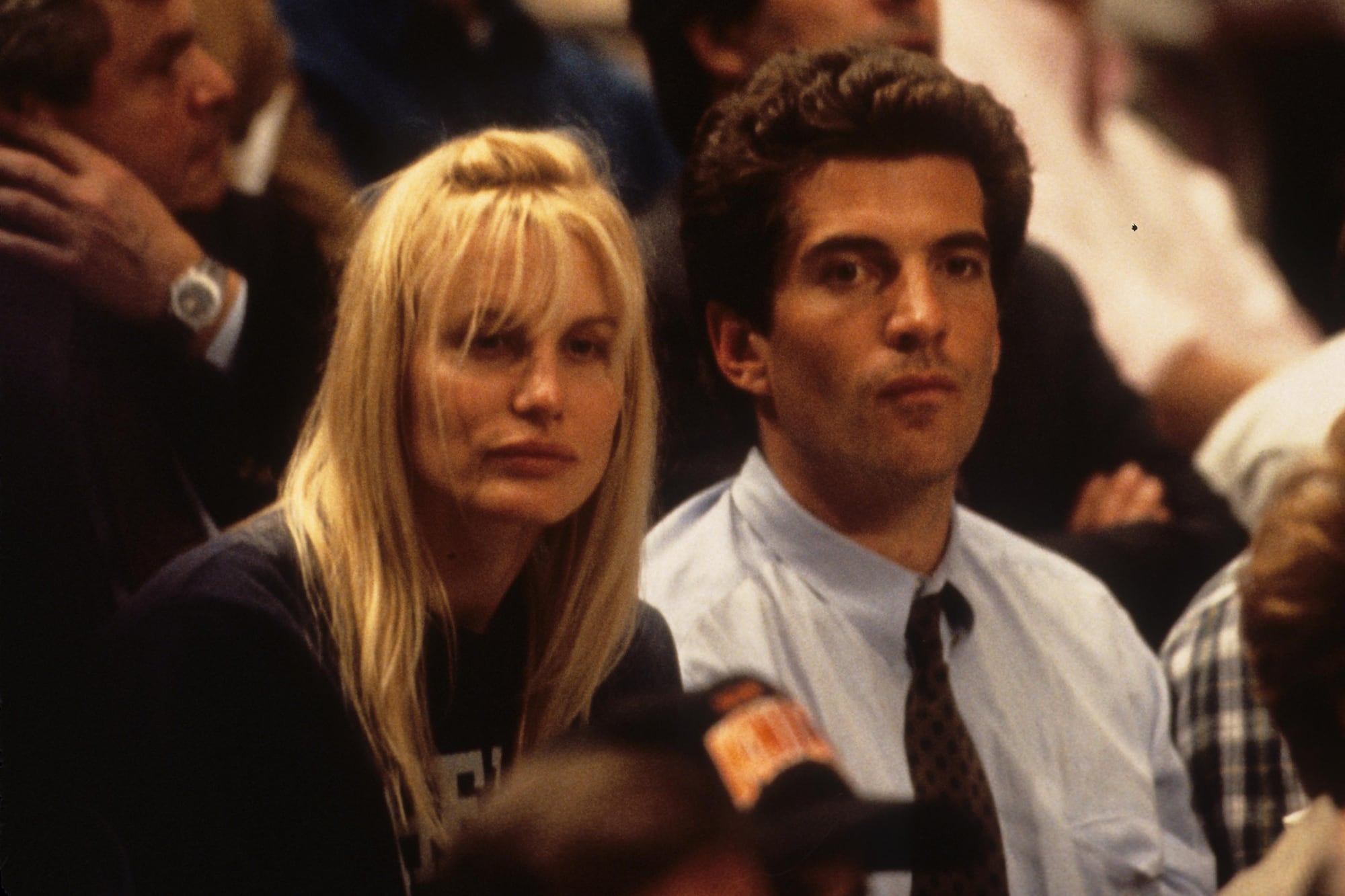 De estrella de Hollywood a villana: la polémica por el retrato de Daryl Hannah en la serie sobre John F. Kennedy Jr.