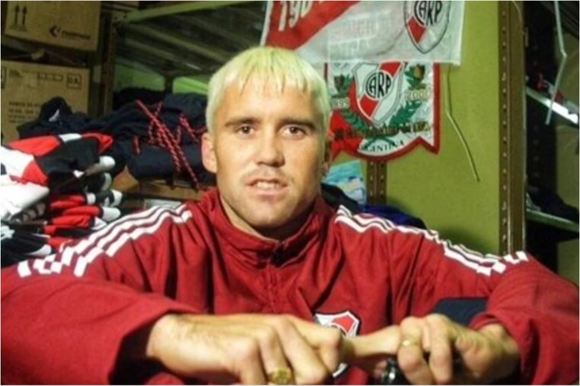 Las fotos inéditas del Chacho Coudet en River: su debut, partidos icónicos y los looks más locos