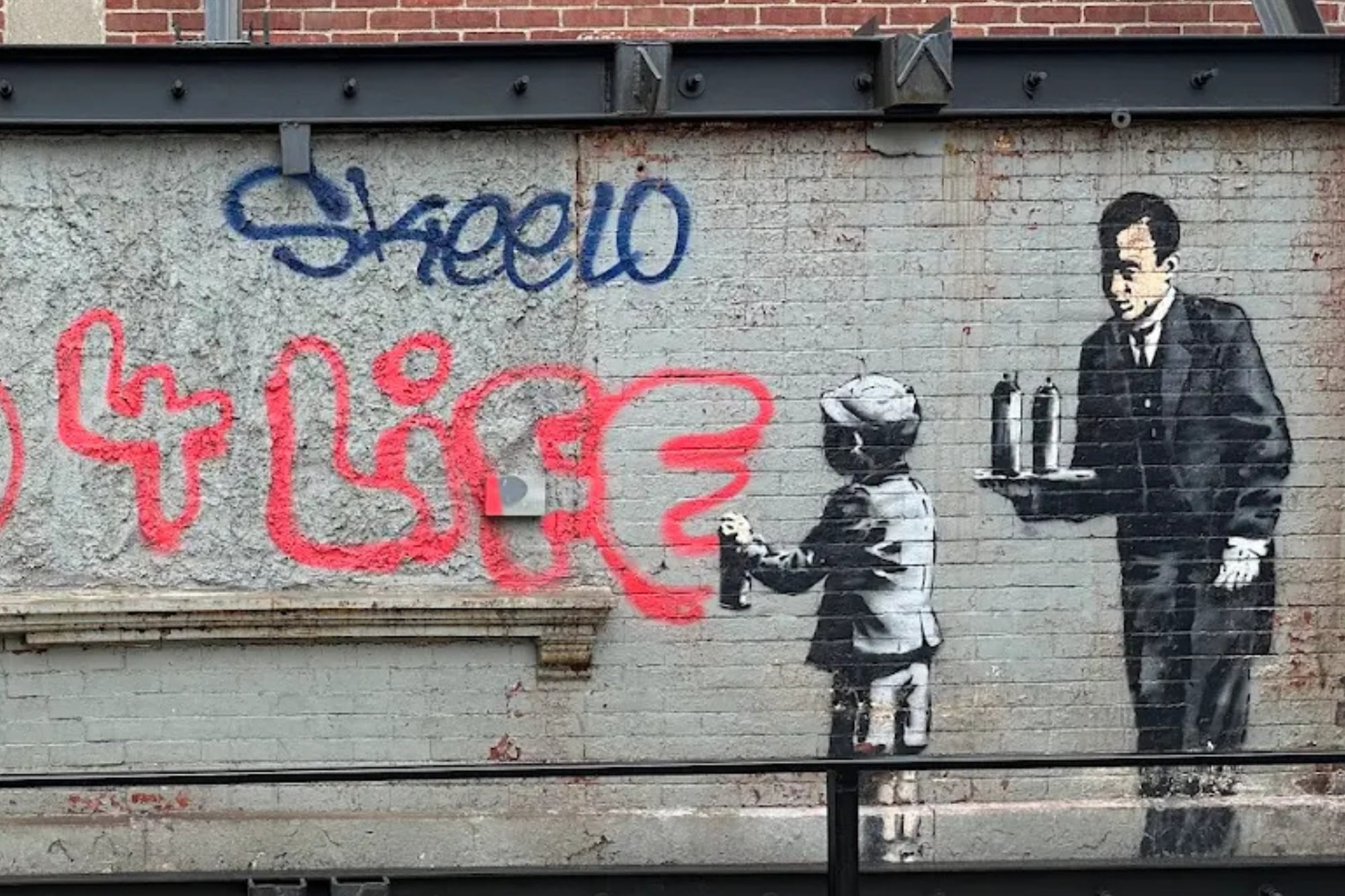 La venta se destrabó cuando una cervecería de Connecticut compró otro mural similar del artista