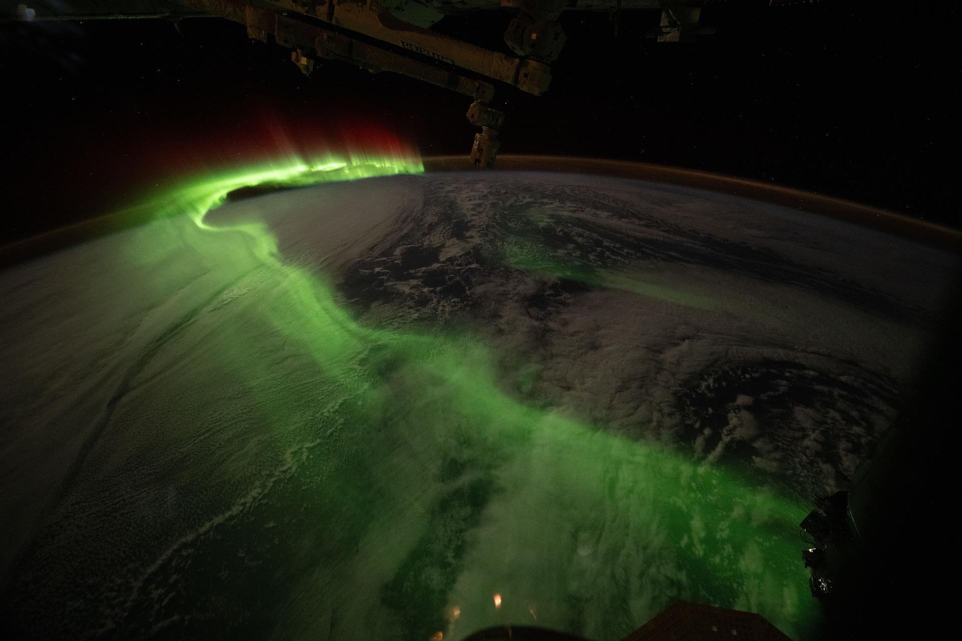 La posibilidad de ver auroras boreales durante un eclipse es algo que interesa mucho en los científicos
