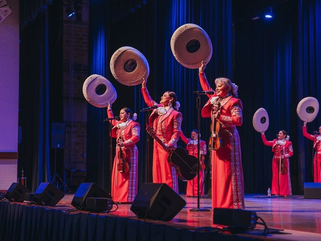 Mariachi Reyna de Los Ángeles serán incluidas en el Salón de la Fama de California