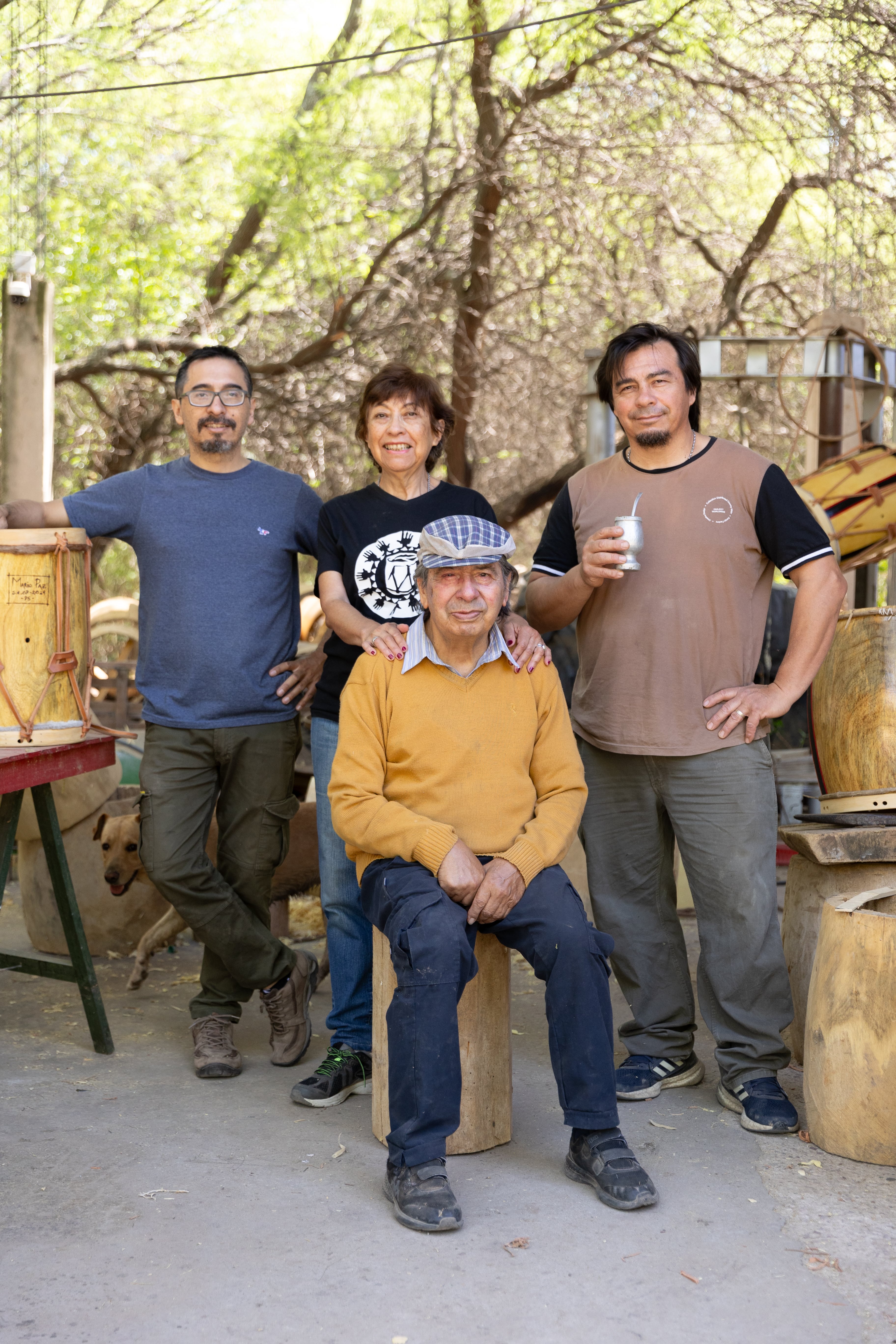 Los Paz trabajan en familia