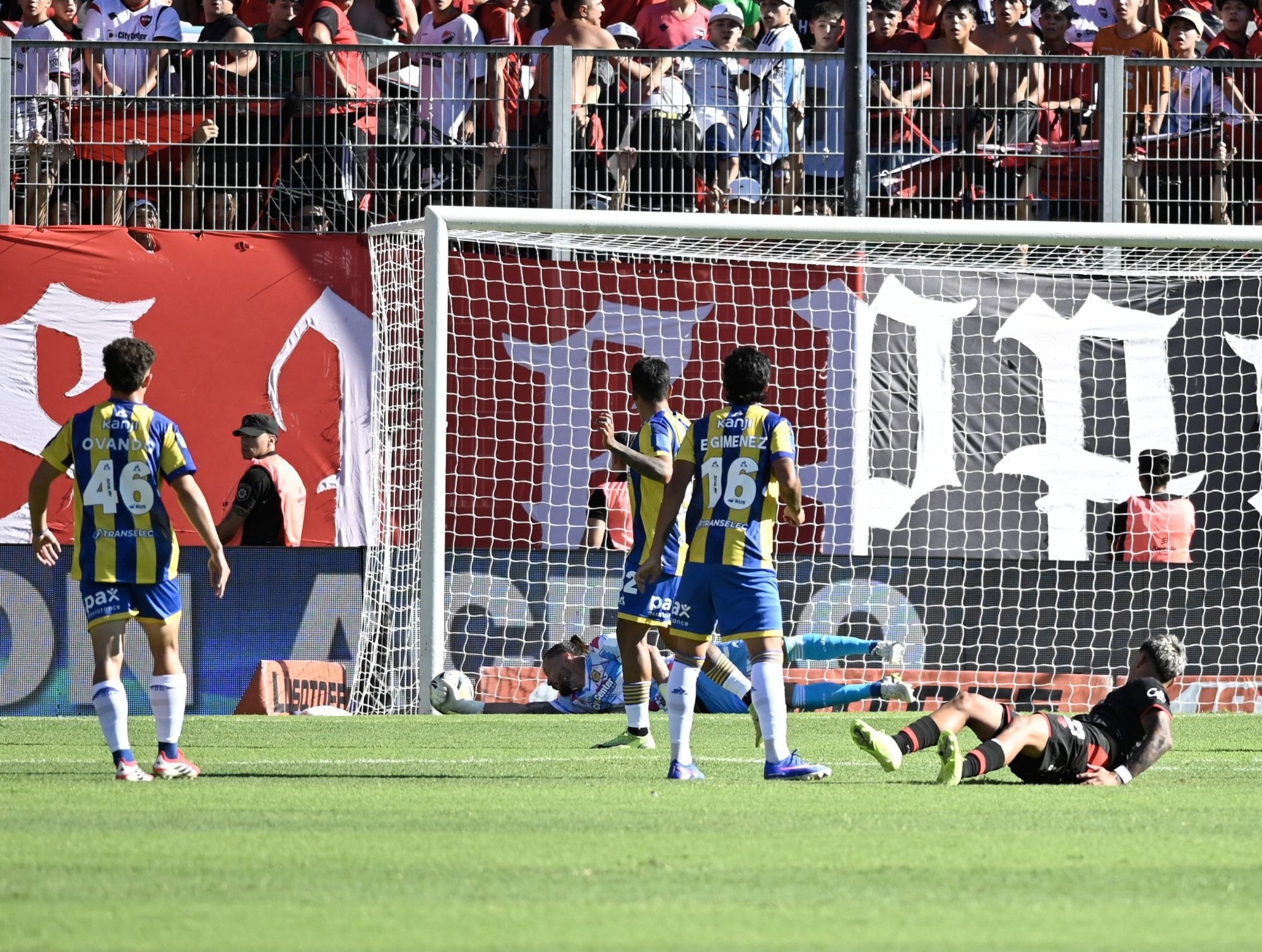 Newell’s vs. Rosario Central, en vivo: el minuto a minuto del partido por el torneo Apertura