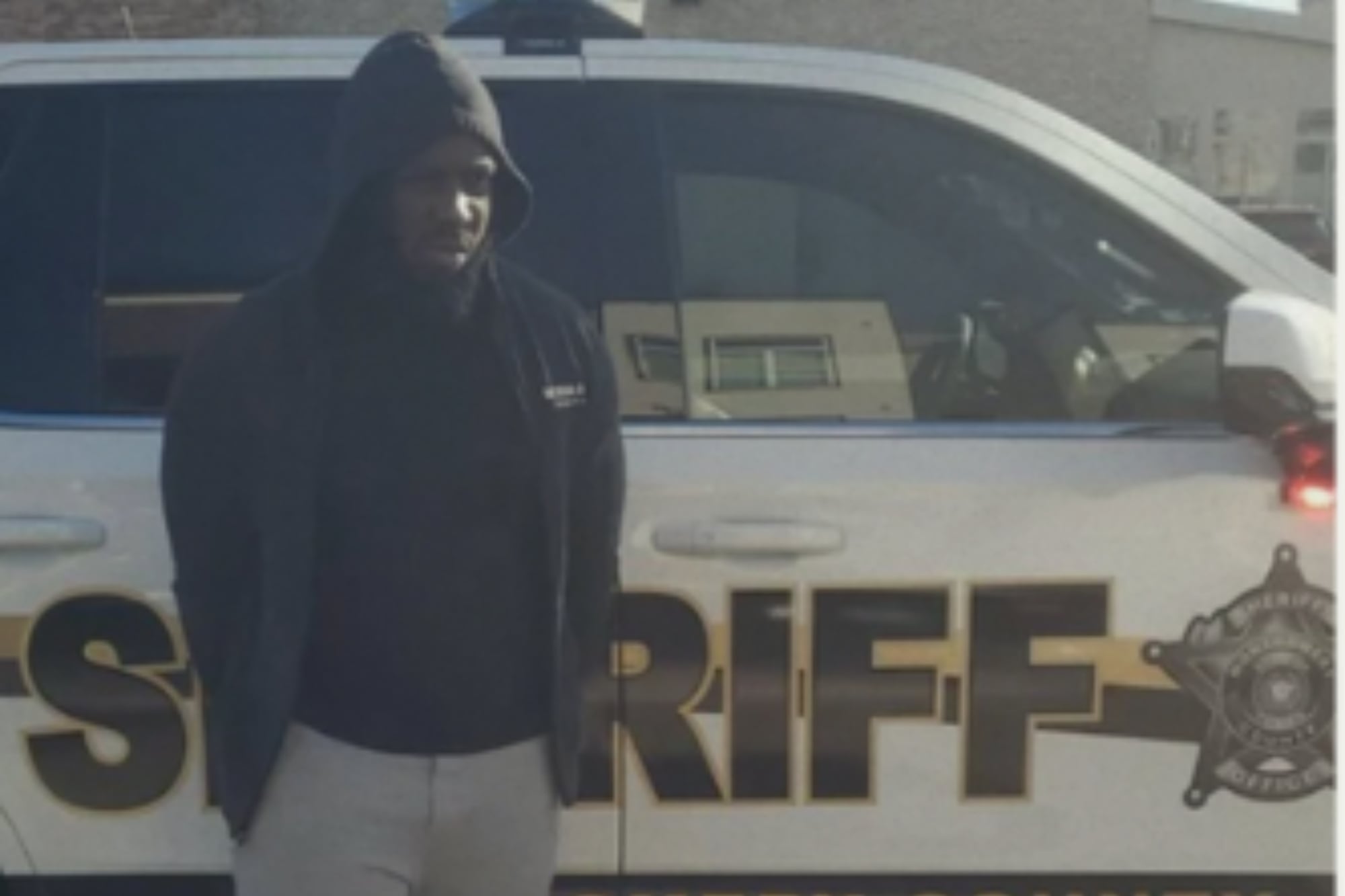 Se hizo pasar por agente federal y estafó a una anciana en Texas: le robó US$30.000, pero fue descubierto al pedir un segundo pago