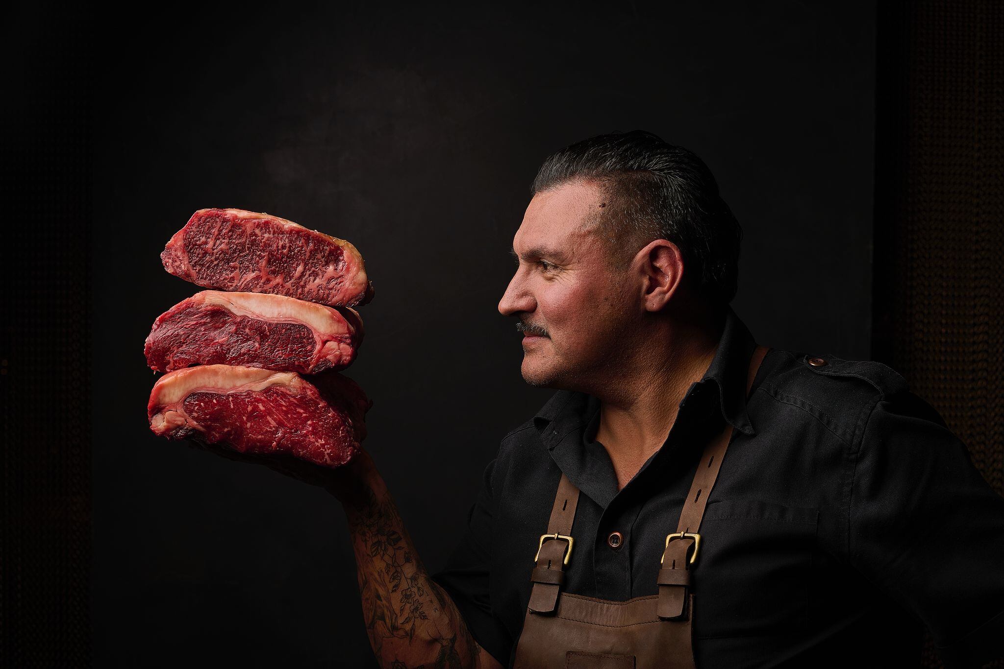 Javier Brichetto, embajador de marca argentina, tiene asado argentino en Madrid.