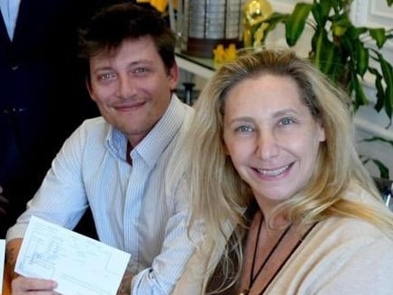 Santiago Caputo y Karina Milei