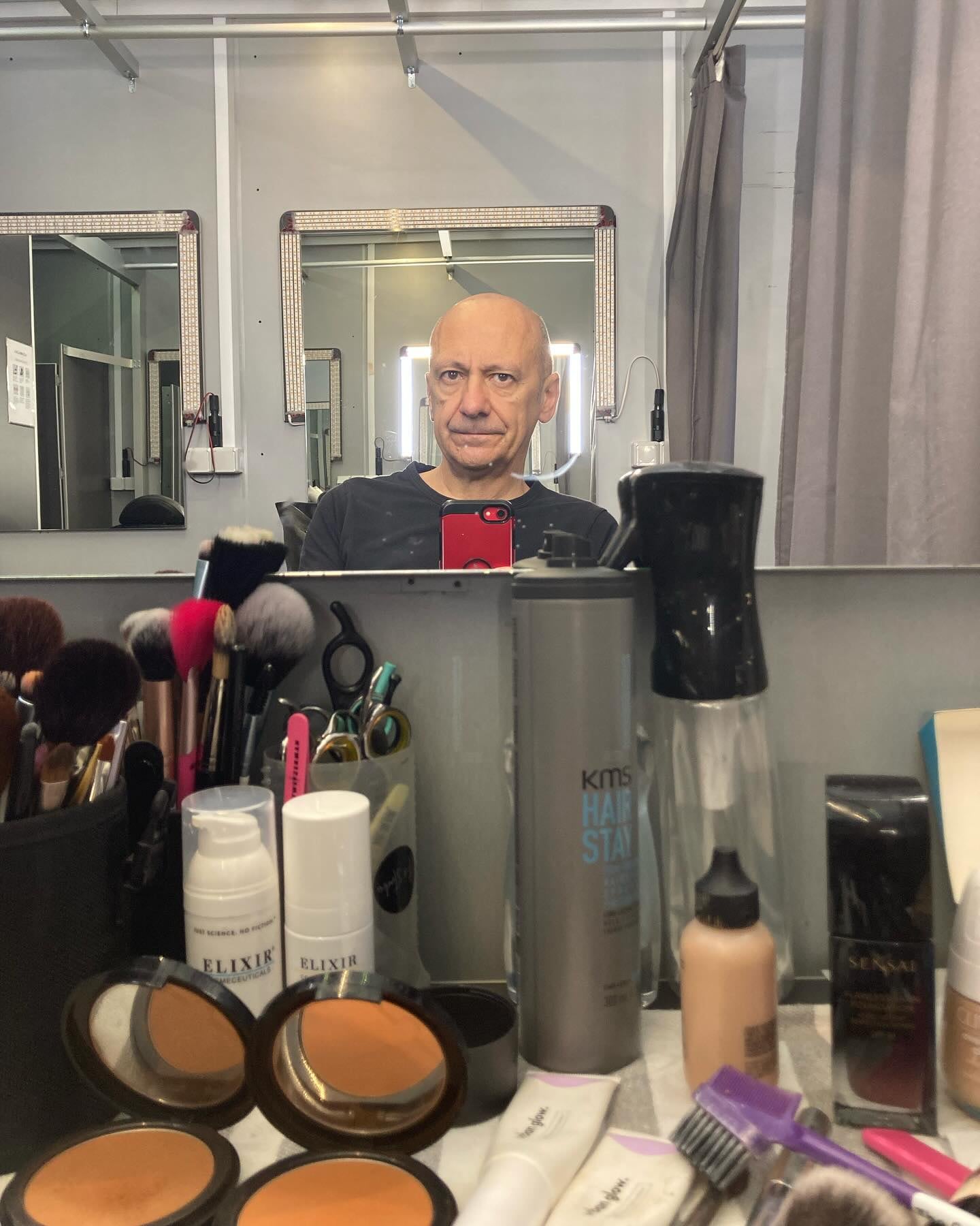 El actor español de 65 años compartió un conmovedor comunicado sobre su delicado estado de salud (Foto: Instagram @jorge.dejuan)