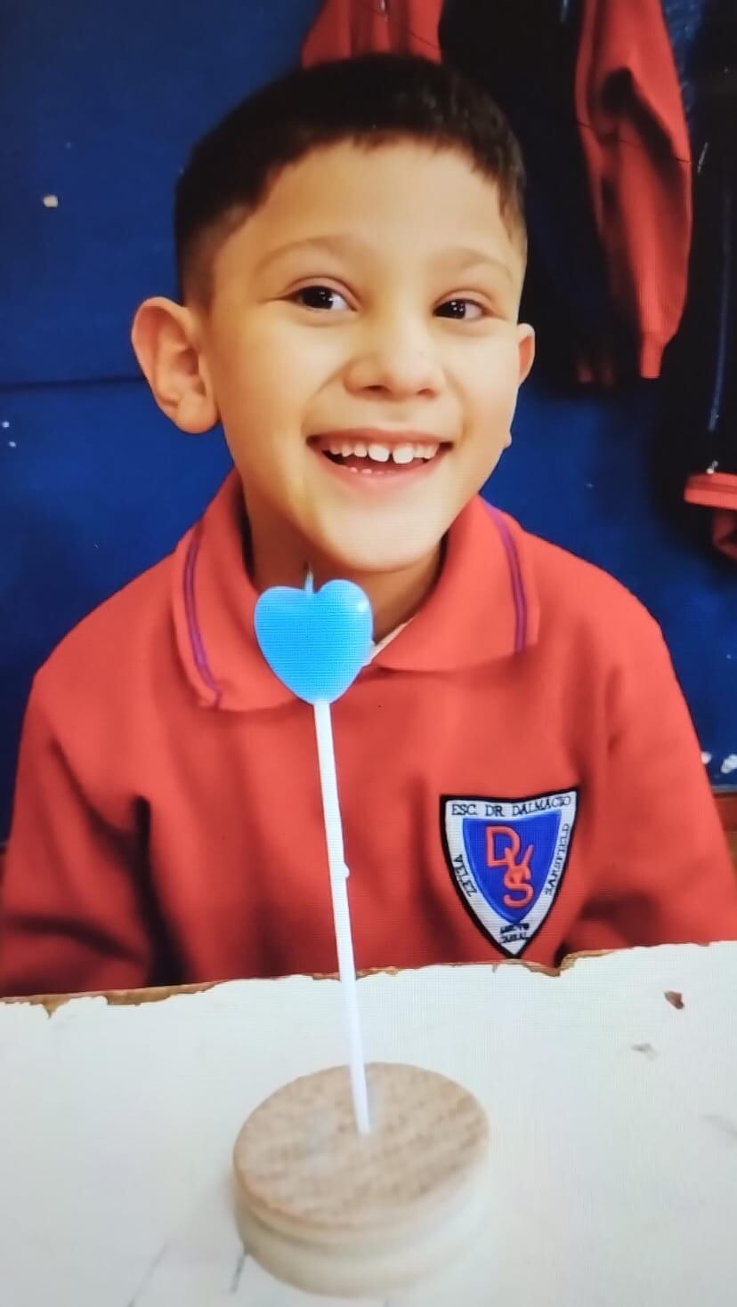 Bautista, de 7 años, tiene síndrome de equis frágil