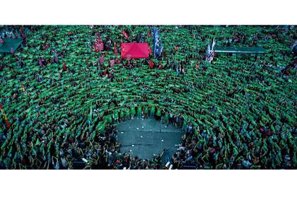 CABA, 19 de febrero de 2019. Pañuelazo frente al Congreso Nacional en apoyo a ley de Interrupción Voluntaria del Embarazo