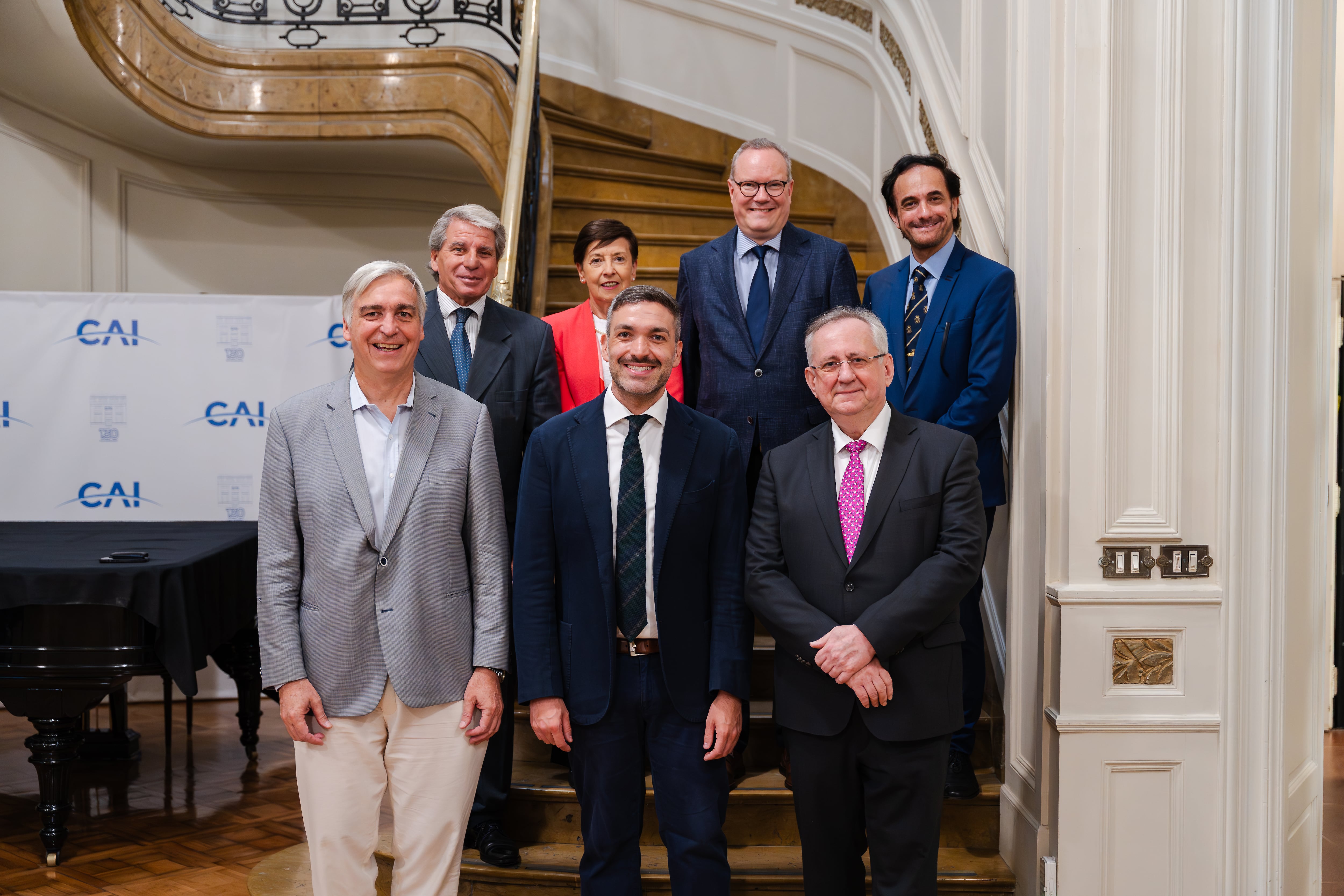 Los expositores de la conferencia