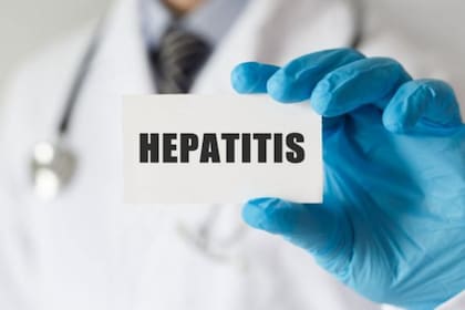 En la Argentina, dos niños afectados por hepatitis aguda grave de origen desconocido tuvieron que recibir trasplantes de hígado y se recuperan bien