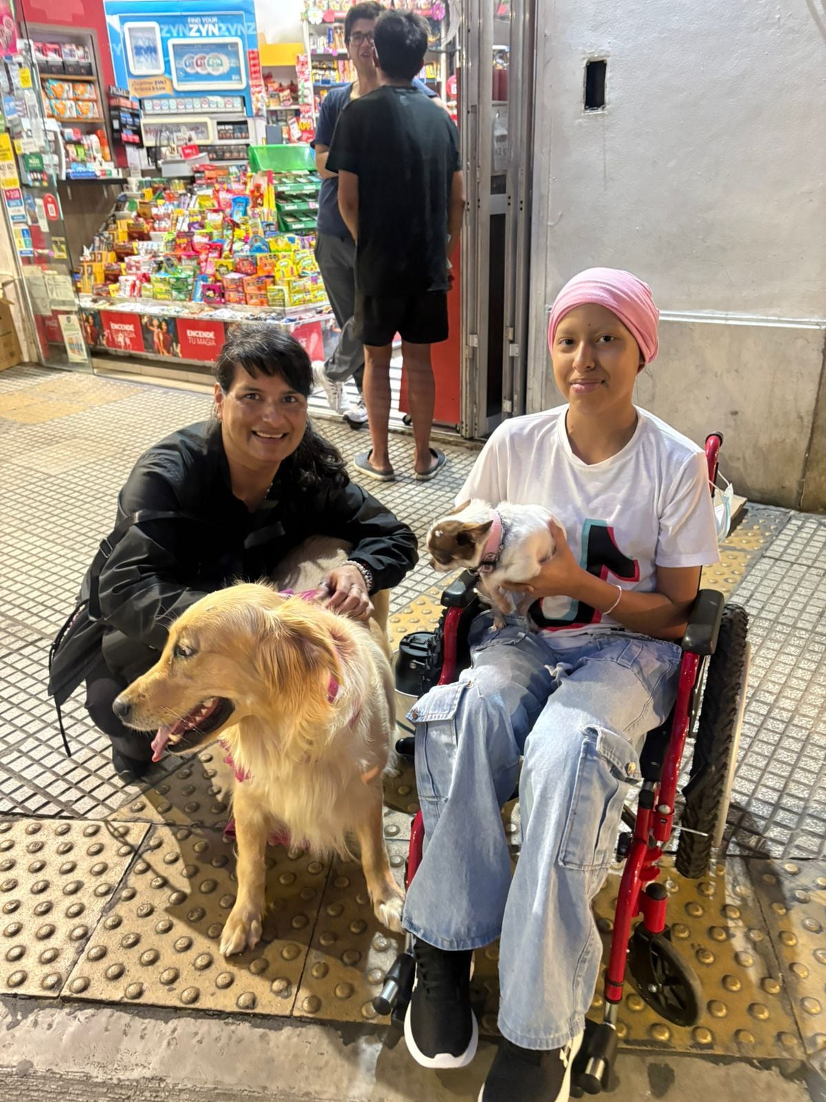 El drama de Luna: tiene 13 años, recibe quimioterapia, lleva tres meses sin una medicación clave y podría ser desalojada