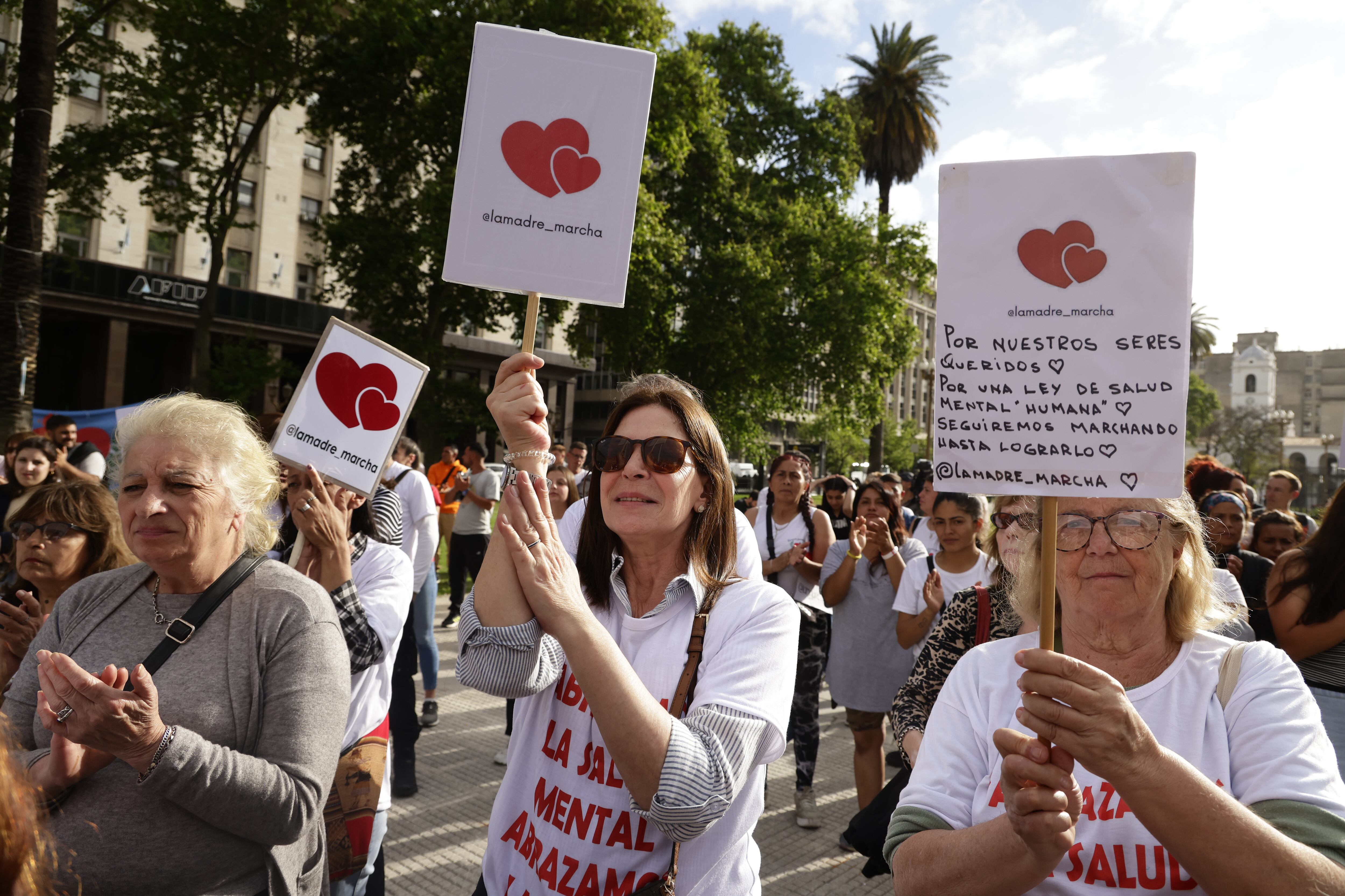 En los últimos años, creció la demanda de mejor atención de salud mental y adicciones
