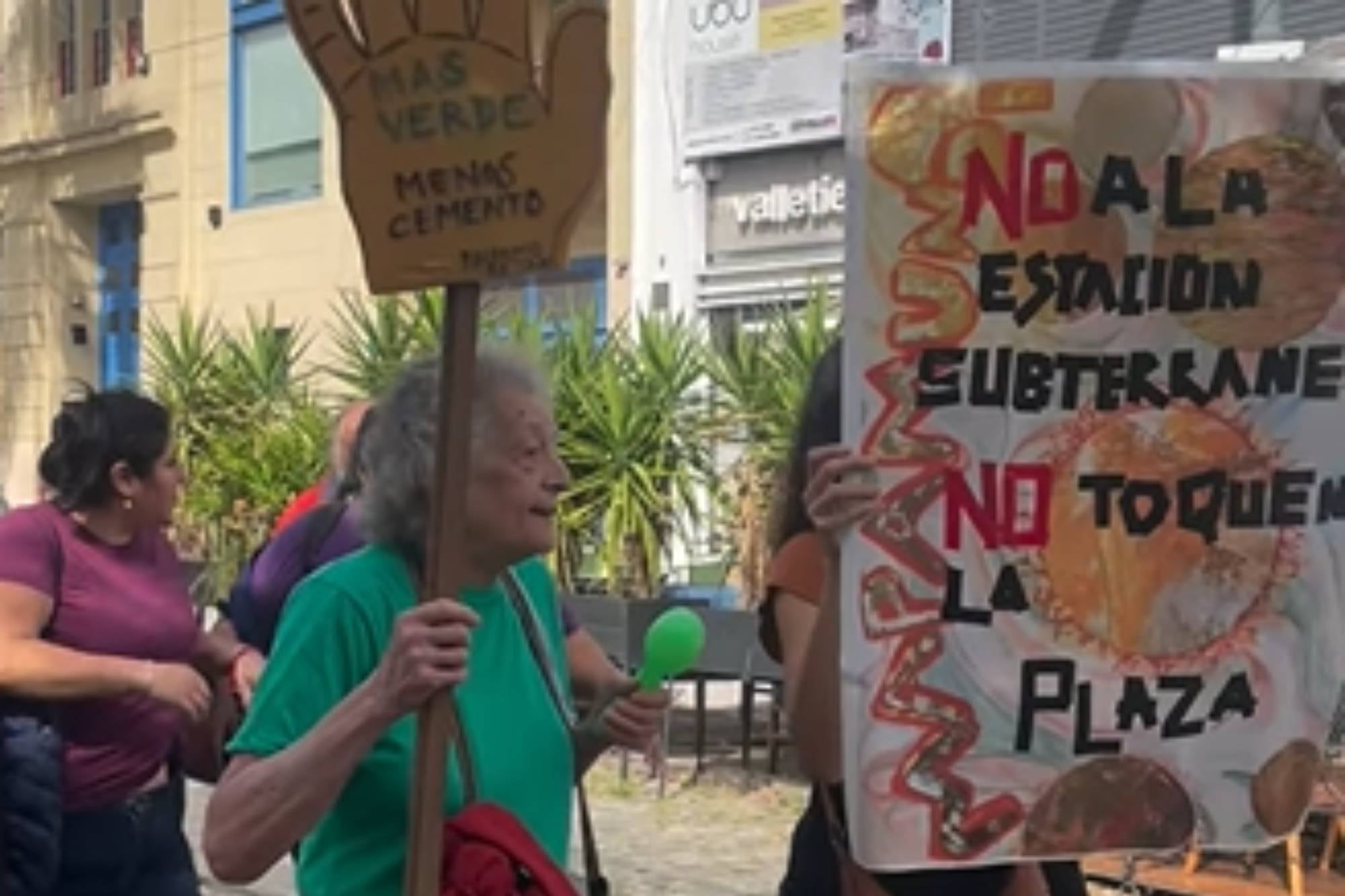 Malestar de los vecinos de Palermo por la construcción de una cochera subterránea en plaza Armenia.