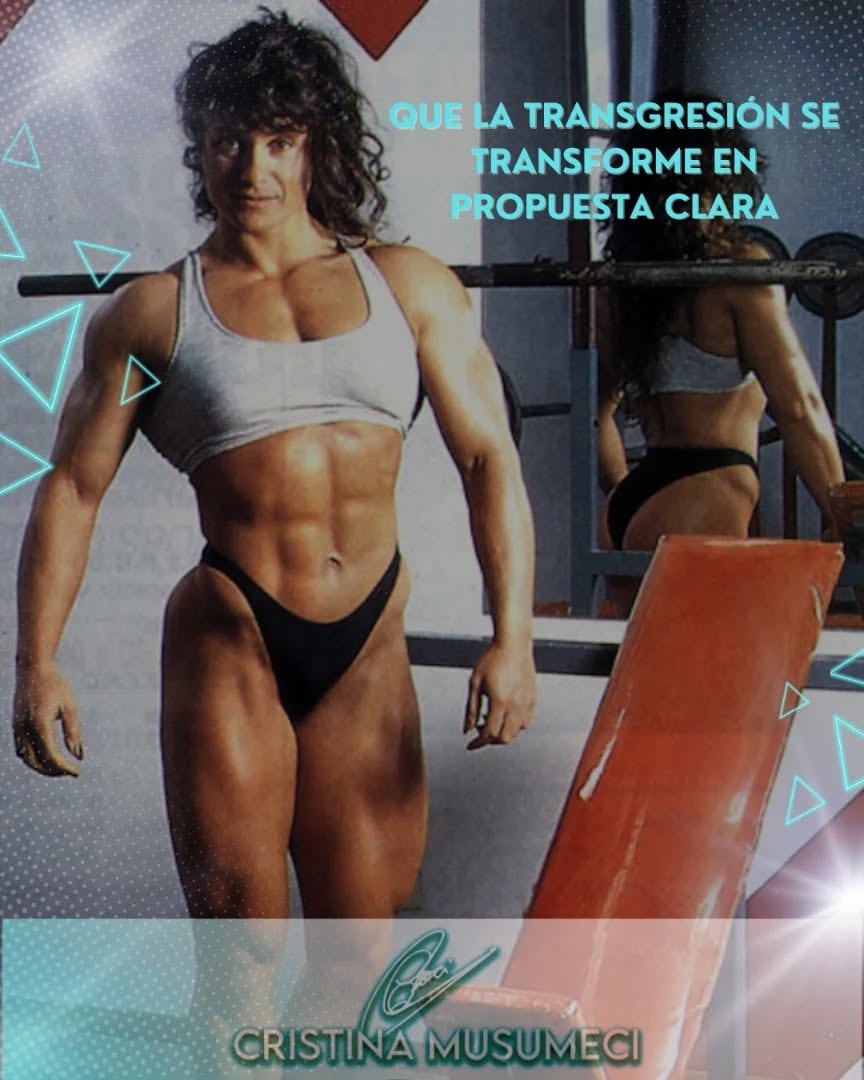 Un cuerpo fuera de época: Cristina Musumeci en sus primeros años de competencia (Instagram @cris_musumecicoach)