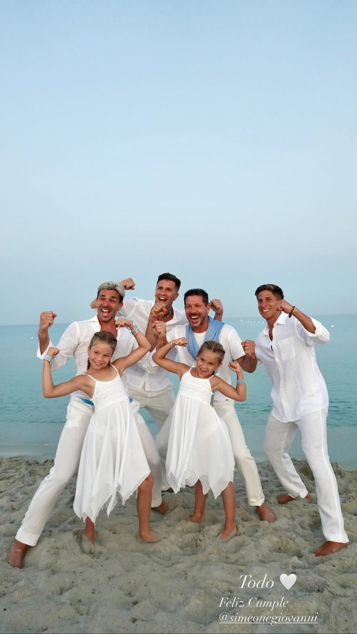 El Cholo Simeone posó con todos sus hijos: Giovanni, Gianluca, Giuliano, Francesca y Valentina