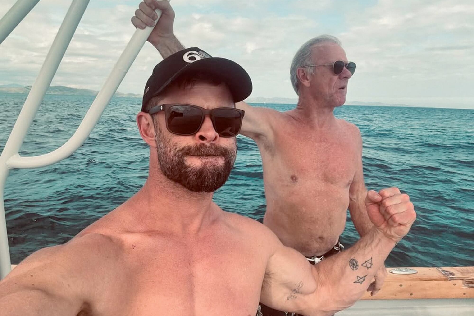 El protagonista de Thor junto a su padre Graig.