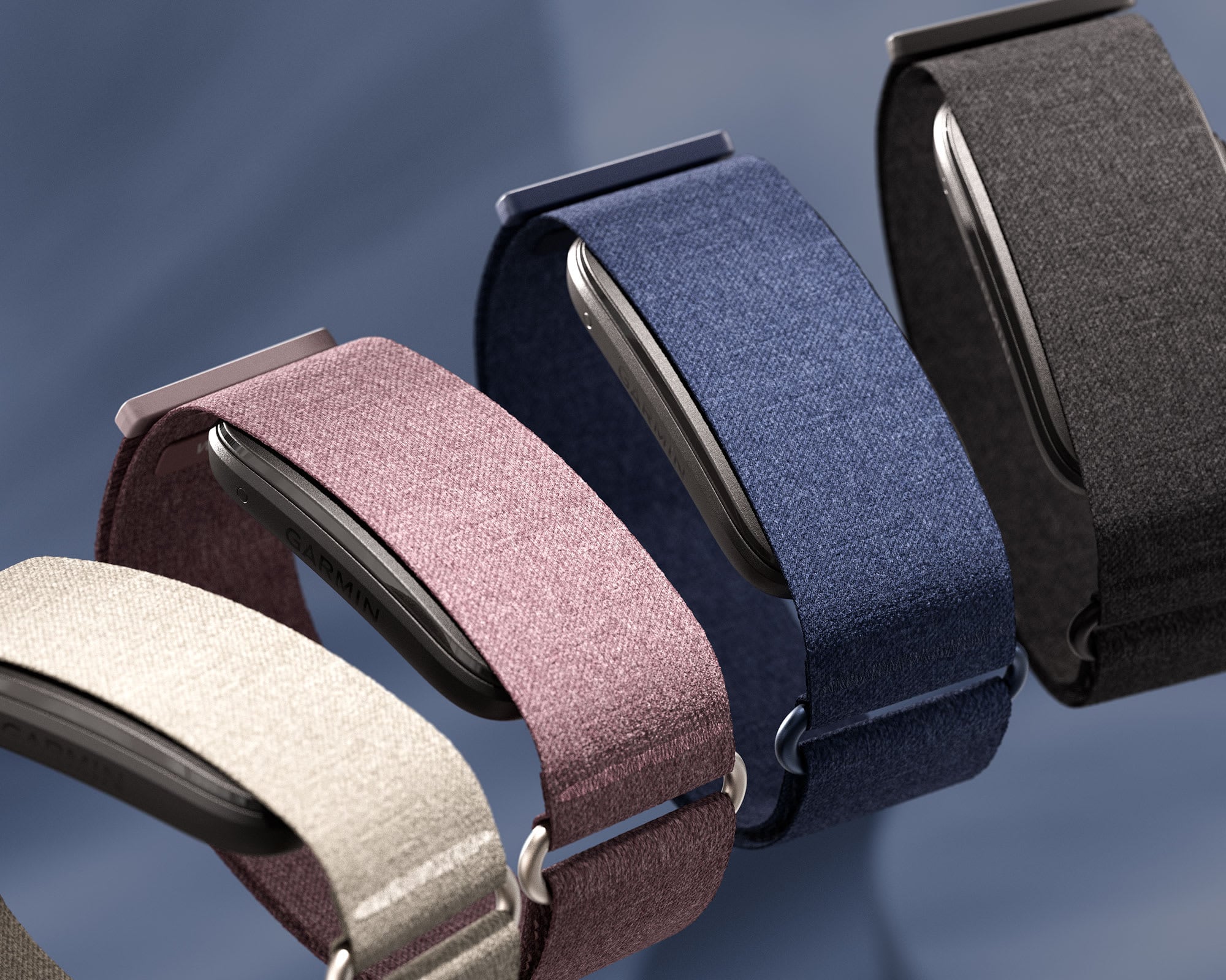 Garmin Cirqa es la primera pulsera deportiva sin pantalla de la compañía; se puede usar en la muñeca o el bíceps, y puede hacer un seguimiento de los signos vitales y la actividad deportiva durante 10 días
