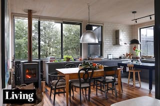 Una arquitecta diseñó su propia casa-galpón en Puerto Varas