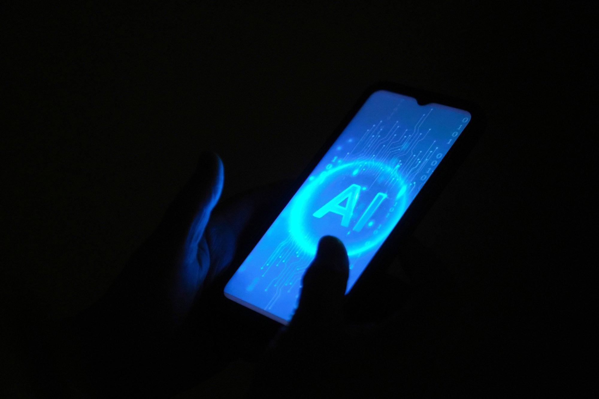 Psiquiatras de EE.UU. alertan sobre una peligrosa tendencia por el uso intensivo de chatbots de IA