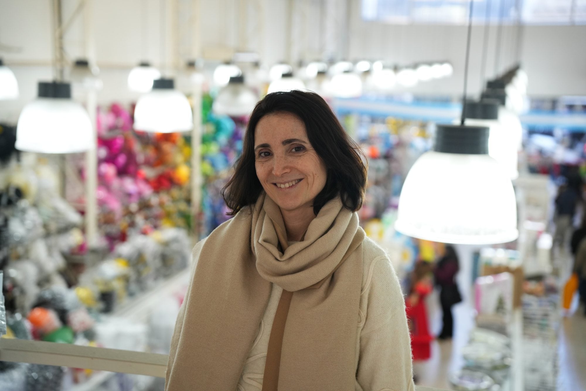 Denise Sedler, gerenta de la empresa familiar Ticoral, en el barrio de Once.