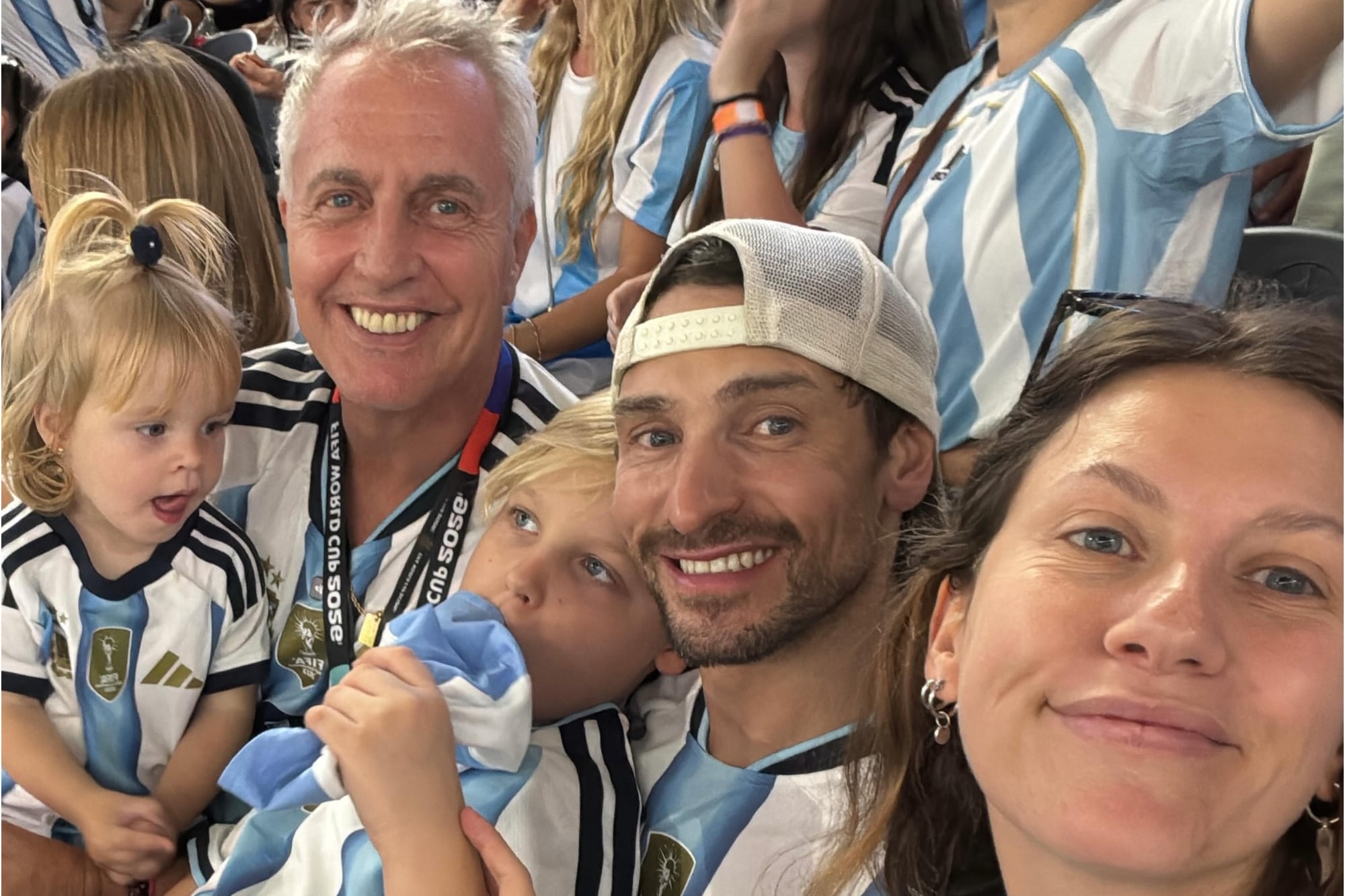 Quién es Sofía Chiodi, la “nanny viajera” que ayuda a Marley en la crianza de sus hijos