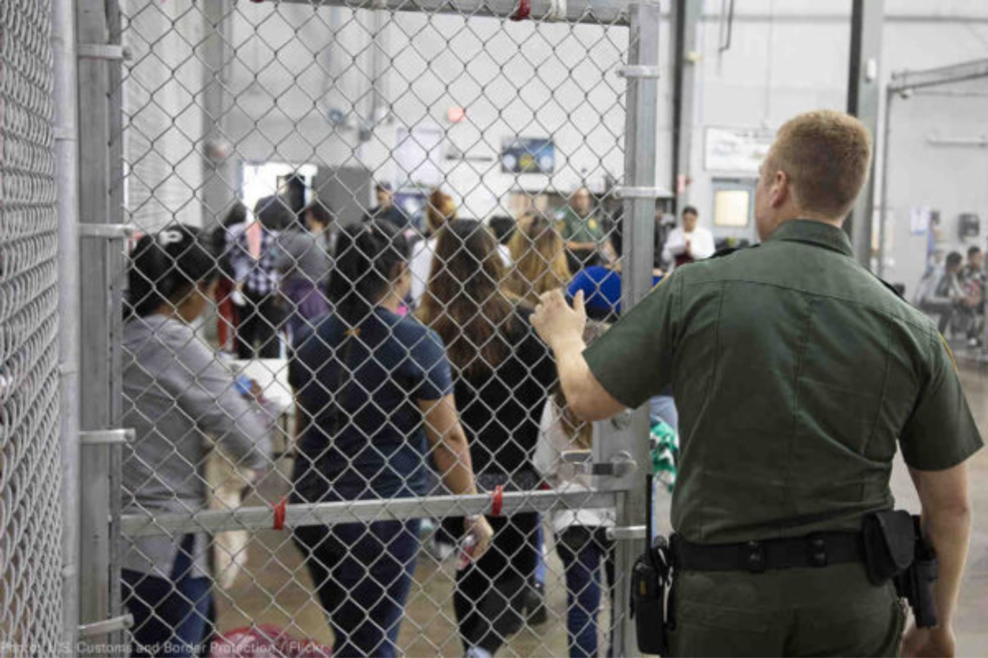 La propiedad directa de los centros de detención reduce la exposición a leyes, inspecciones y objeciones estatales o locales