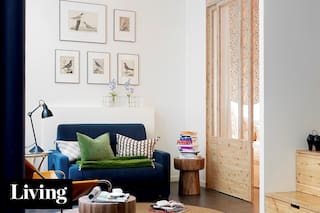 Una periodista transformó un monoambiente abandonado en su pied-à-terre a pasos del Sena