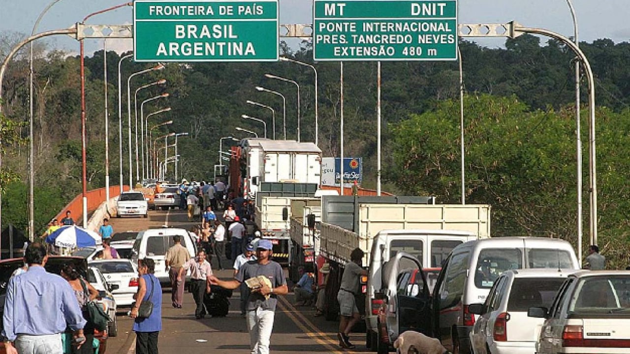 El puente internacional Tancredo Neves, inaugurado por Alfonsín y Sarney hace casi 38 años