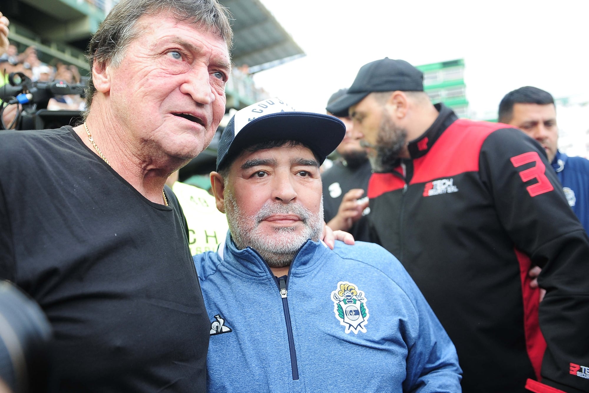 El emocionante encuentro con Diego Maradona en el estadio Florencio Sola, en 2020;