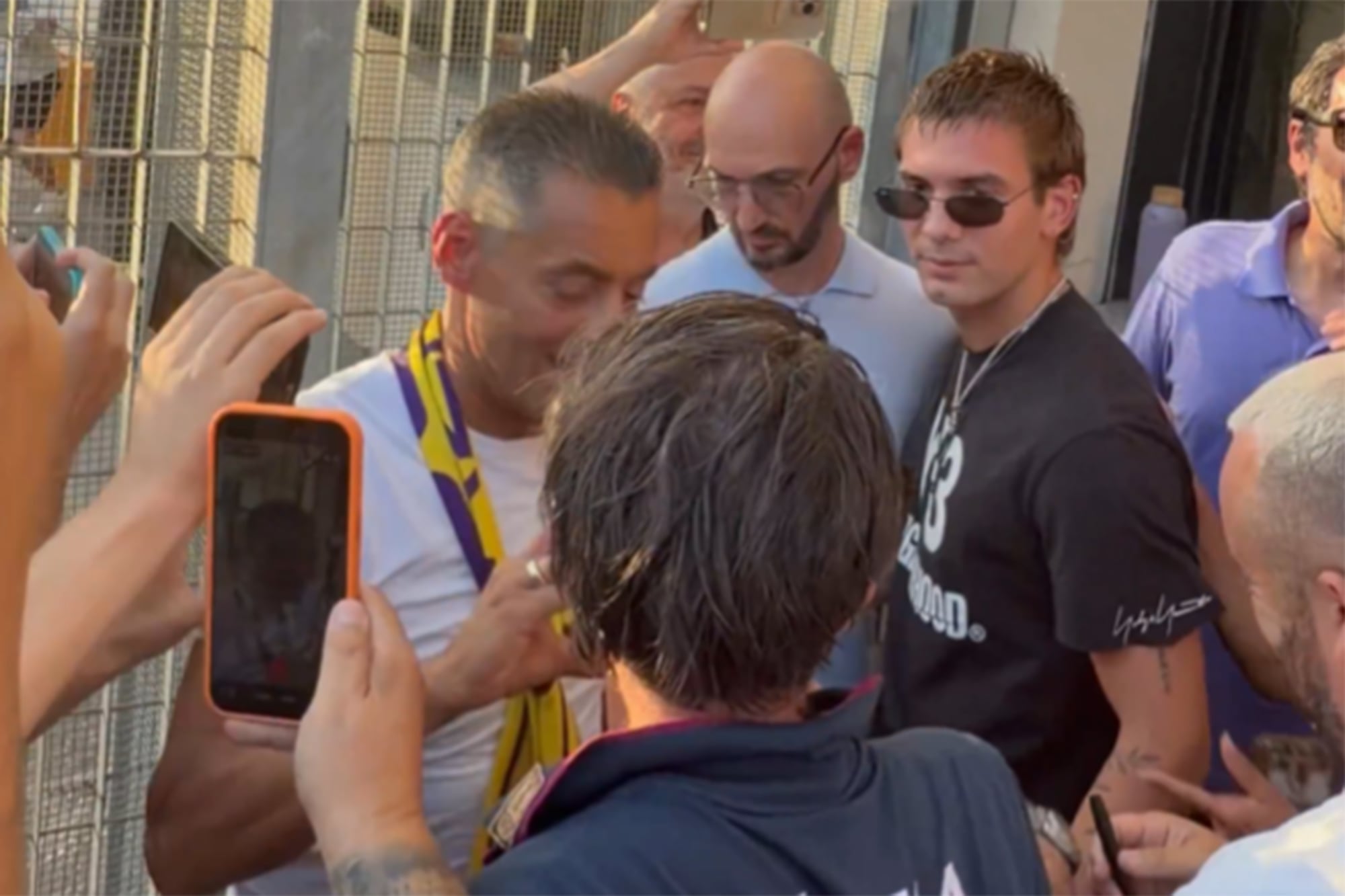 El caluroso recibimiento a Franco Mastantuono en Italia: jugará en la Fiorentina