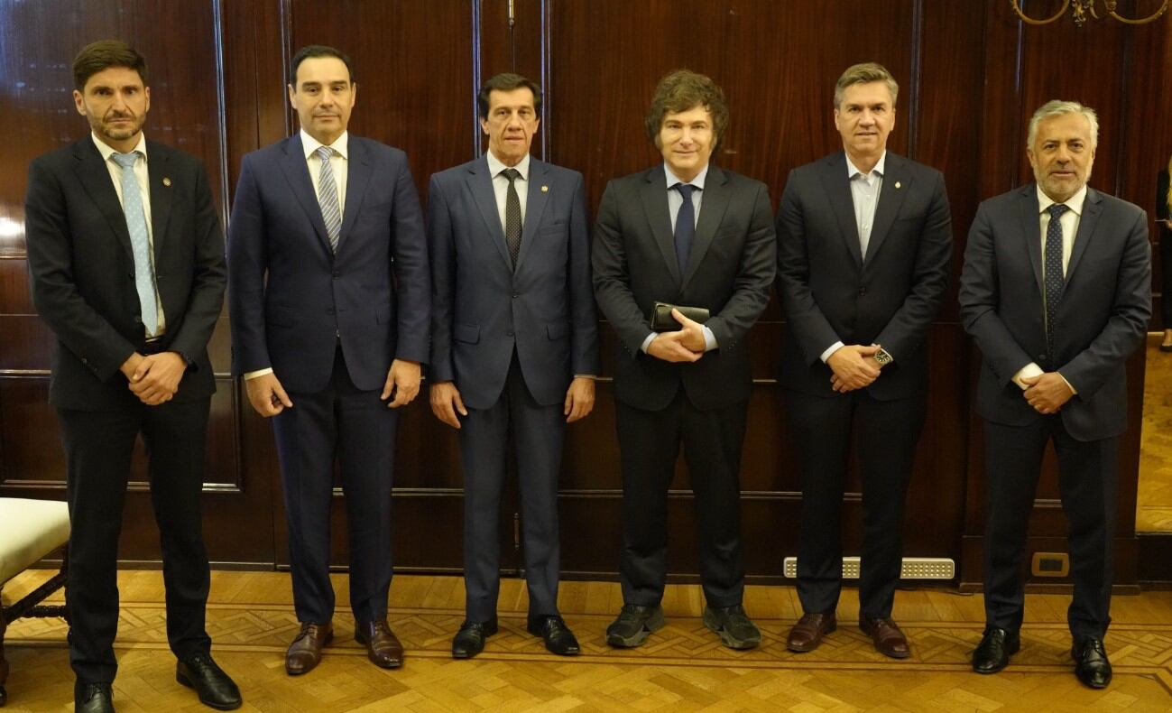 Los gobernadores radicales con Milei