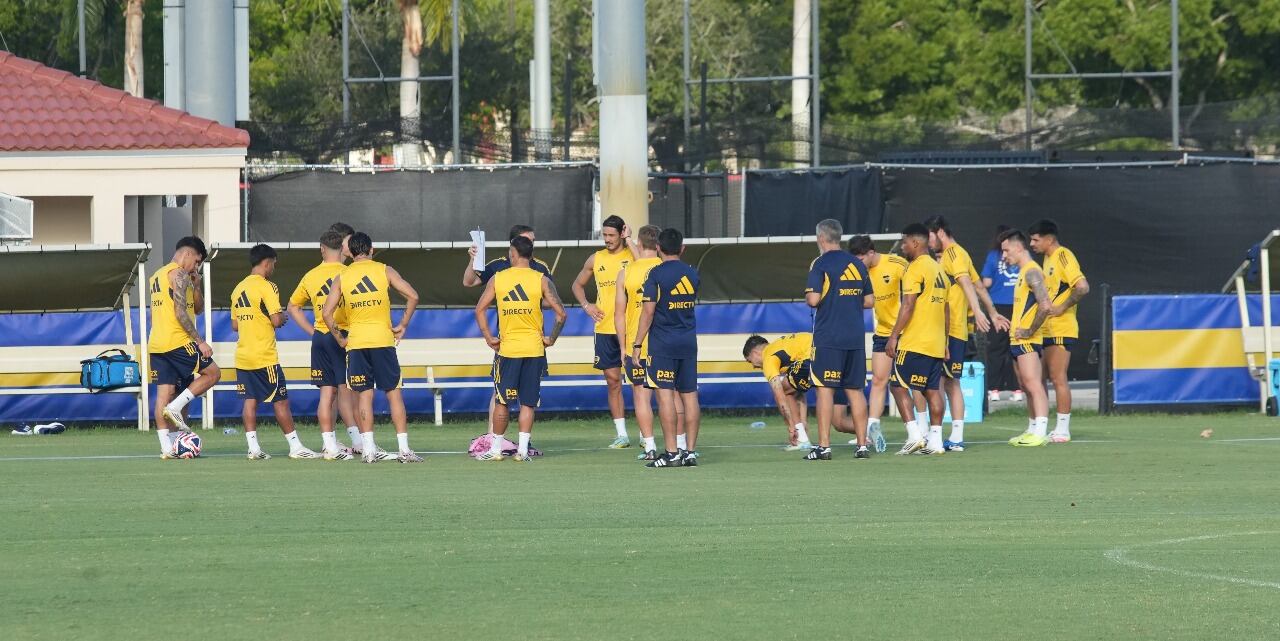 El plantel se entrenó en la Universidad de Barry con vistas al duelo ante Auckland