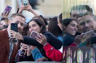 Ryan Gosling revolucionó San Sebastián: todo por una foto con él