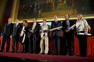 María Eugenia Vidal e Isela Costantini, entre los premiados por Konex