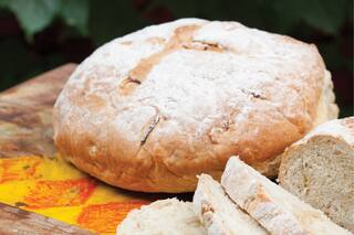 Pan de campo con cebollas