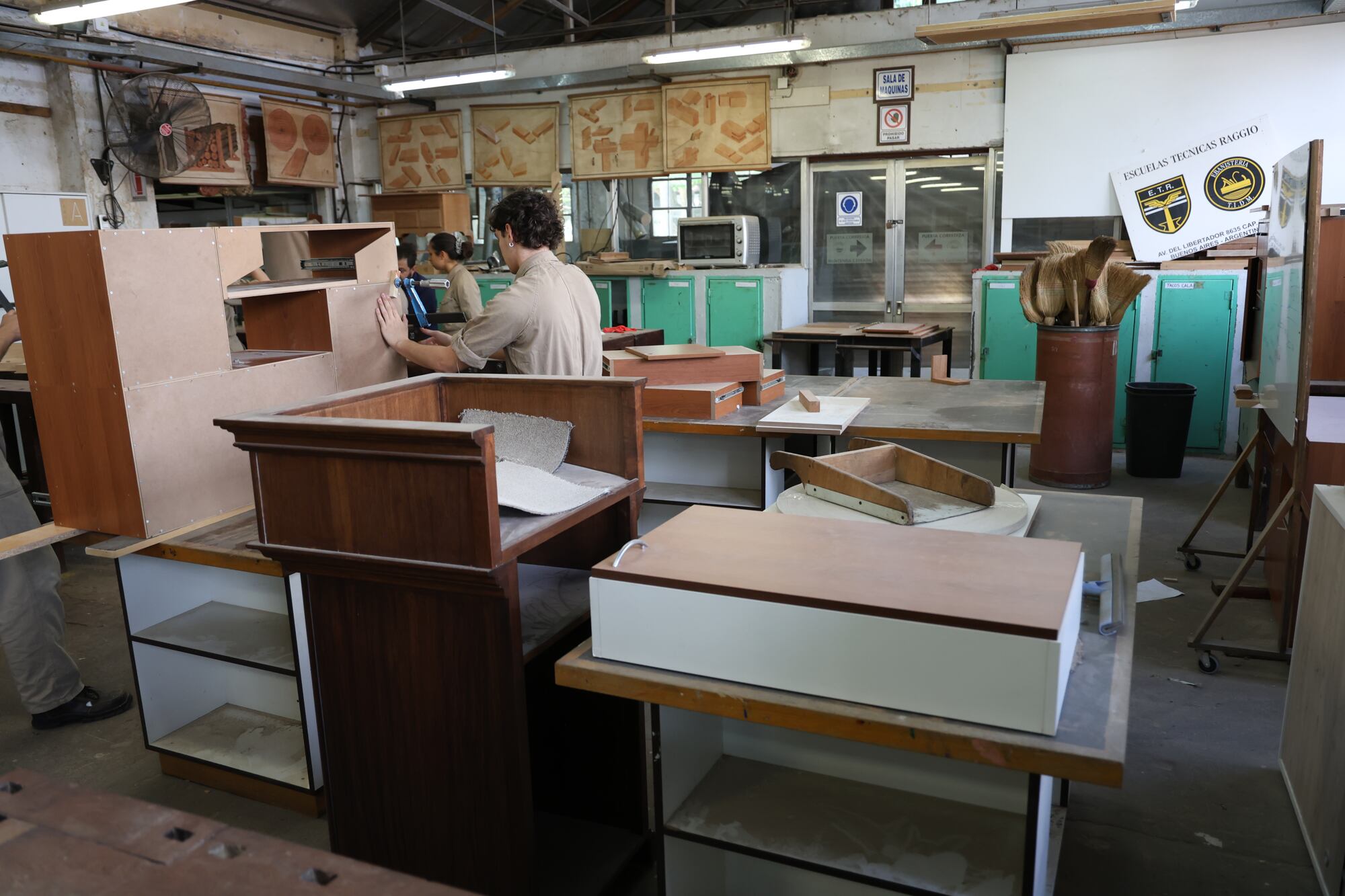 Madera y mueble, una de las once especialidades