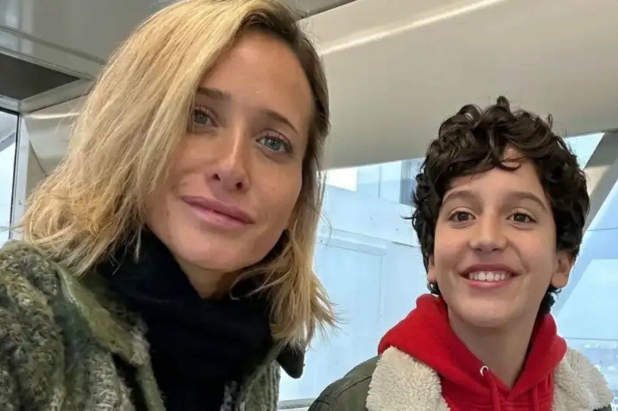 El emotivo gesto del hijo de Julieta Prandi con su mamá tras la separación de Emanuel Ortega