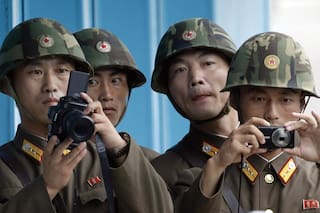 Cómo es la frontera más caliente del mundo