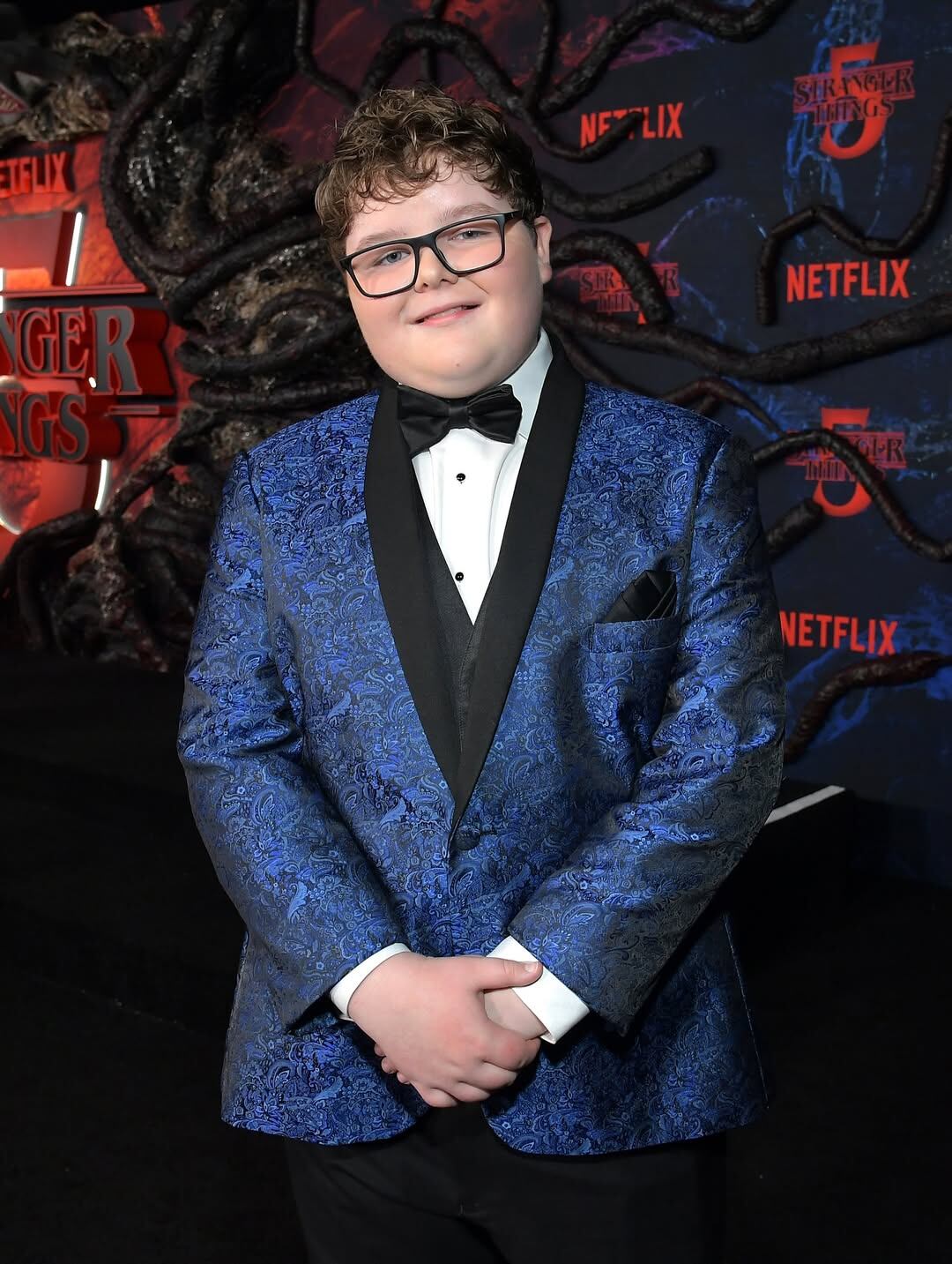 Jake Connelly se pone en la piel de Derek Turnbow, un niño que asiste a la escuela primaria de Hawkins y molesta a Holly (Foto: Instagram @jakeconnellyofficial)