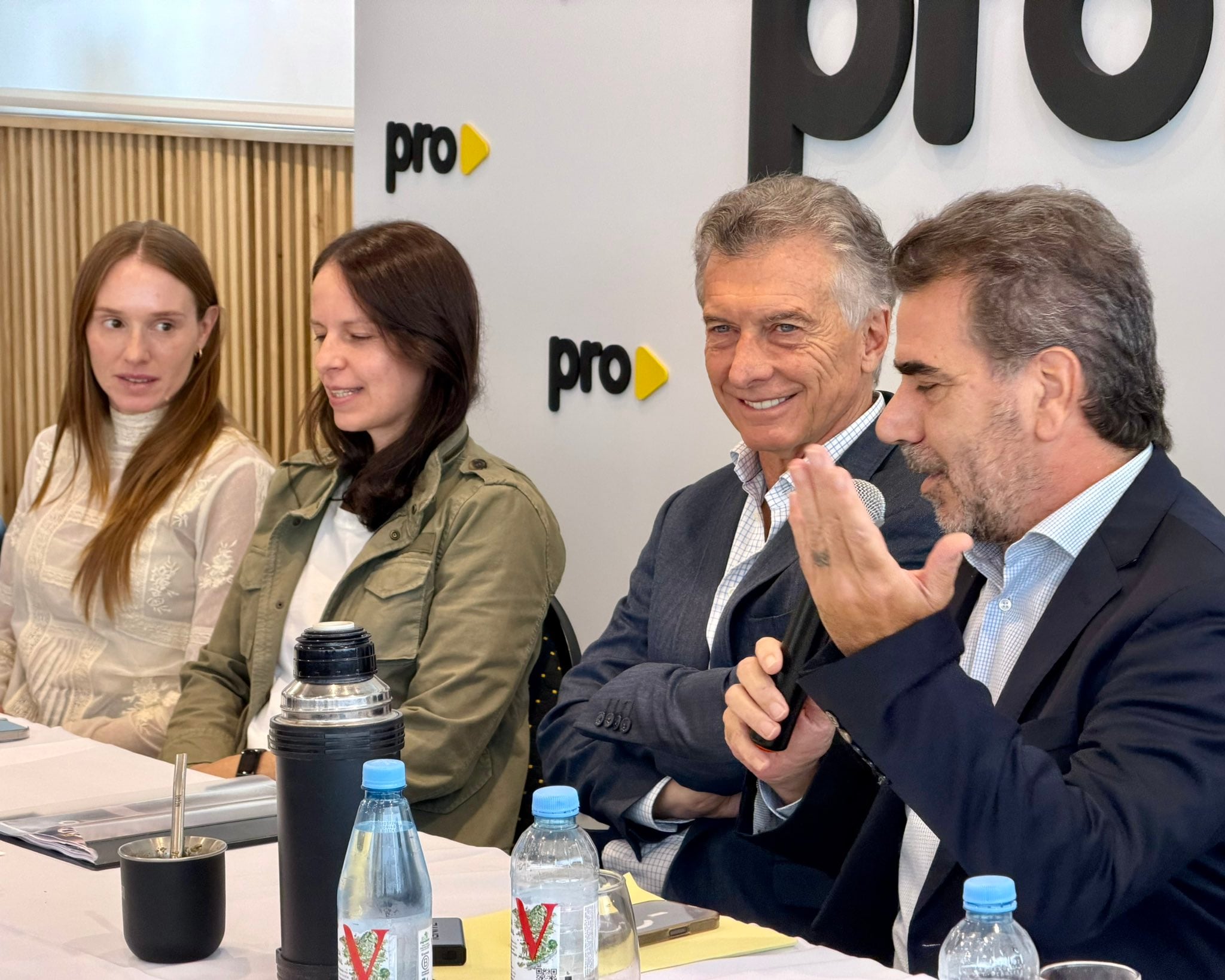 Con Macri presente, Pro bonaerense se reorganizó y ya discute si reedita su alianza con LLA para 2027