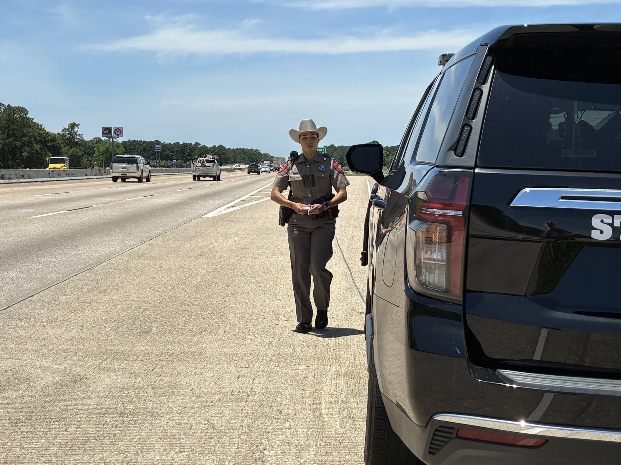 El objetivo de la medida del DPS de Texas es mejorar la comunicación entre los agentes de policía y las personas con dificultades en el habla o la audición