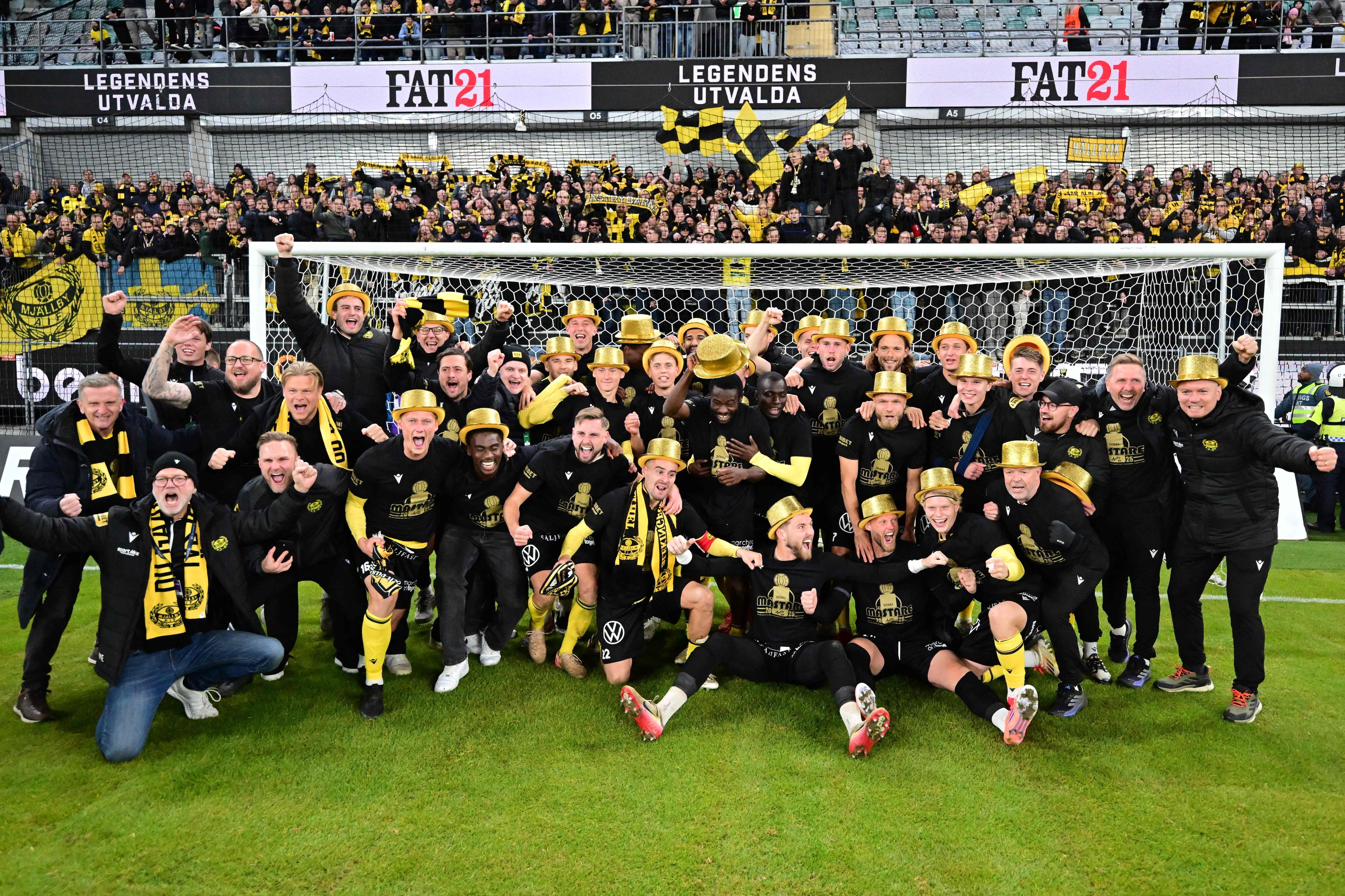 Mjällby se consagró campeón por primera vez de la liga de Suecia: el pueblo tiene 1500 habitantes y nadie lo puede creer