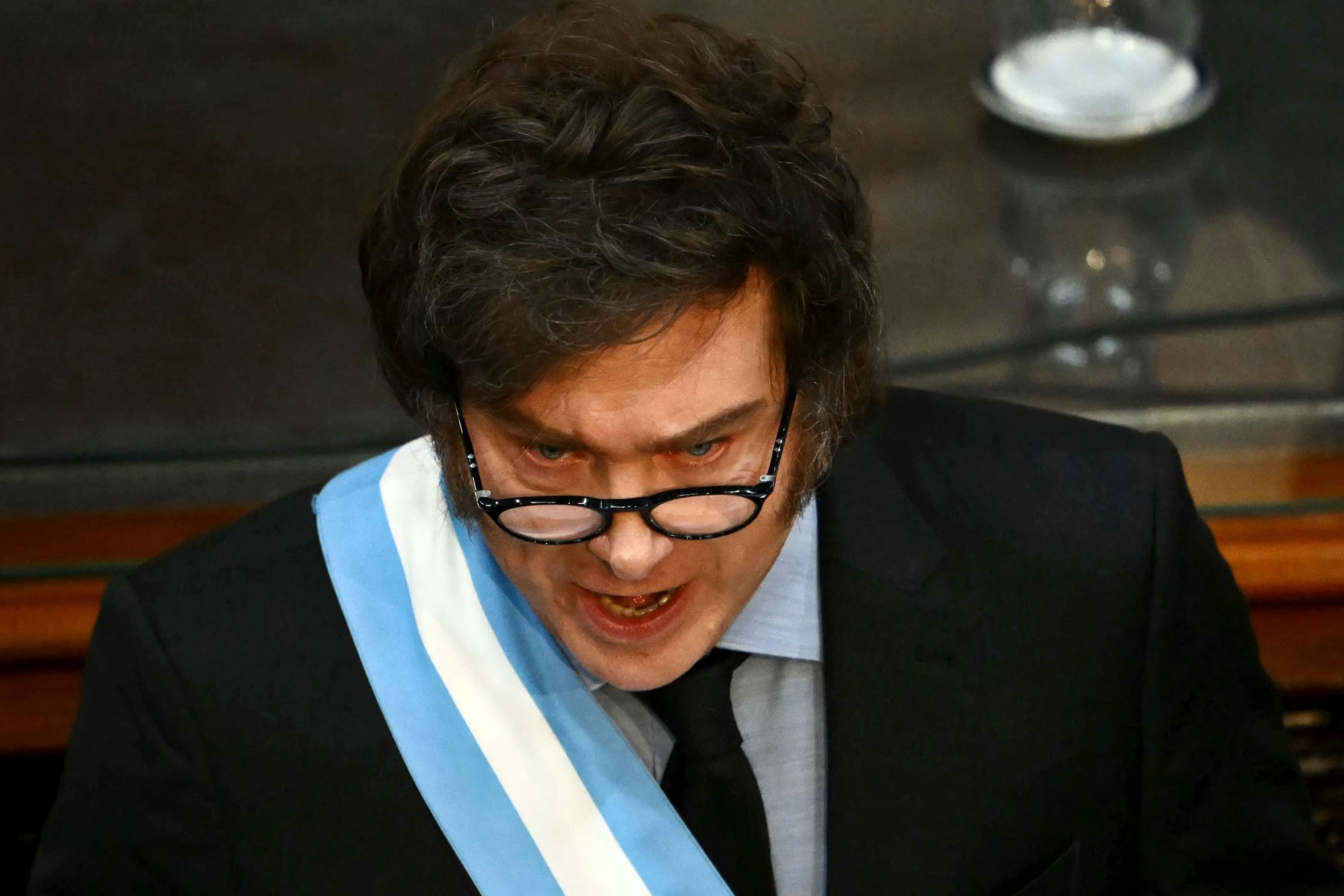 Javier Milei, hace un gesto mientras habla durante la inauguración de la 143ª sesión ordinaria del Congreso en el Congreso Nacional