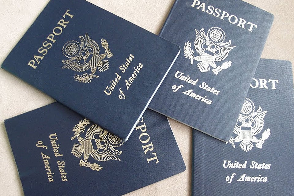 Quienes obtienen la nacionalidad estadounidense pueden sacar su nuevo pasaporte americano