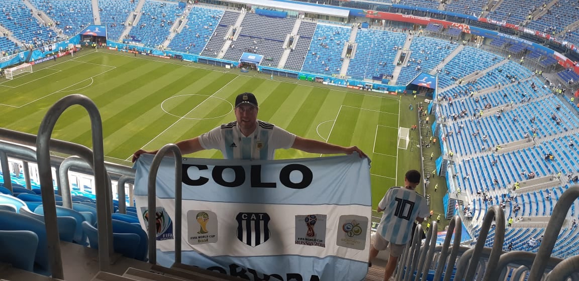 Es coleccionista de objetos de mundiales pero este año no pudo viajar a Estados Unidos: "Todo lo del 78 es mi debilidad"