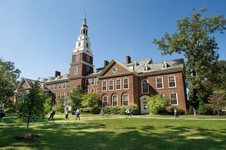 Berea College, la universidad que no les cobra matrícula a sus estudiantes